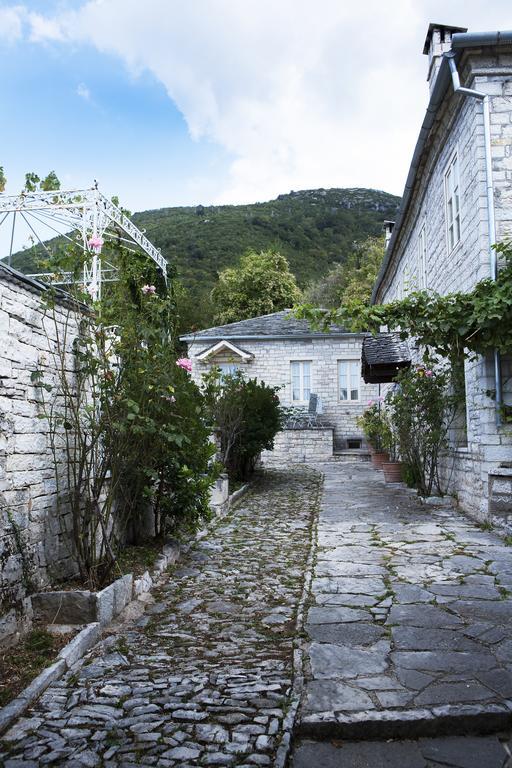 Amaryllis Boutique Guest House Ano Pedina Exterior photo