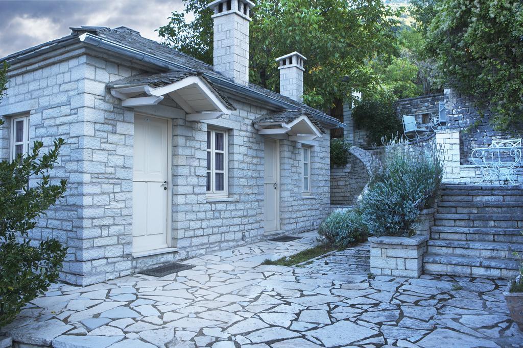 Amaryllis Boutique Guest House Ano Pedina Exterior photo